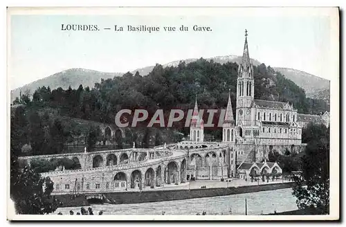 Cartes postales Lourdes La Basilique vue du Gave