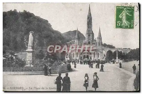 Ansichtskarte AK Lourdes La Place de la Basilique