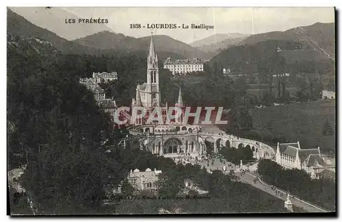 Cartes postales Lourdes La Basilique