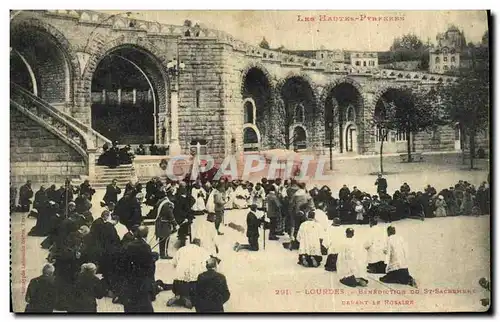 Cartes postales Lourdes Benediction du St Sacrement devant le rosaire