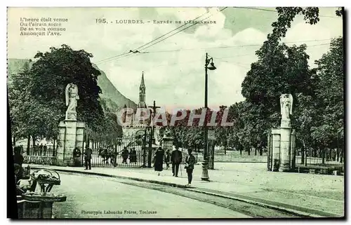 Cartes postales Lourdes Entree de l Esplanade