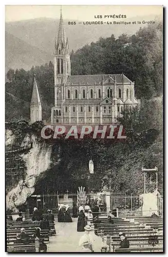 Cartes postales Lourdes La Basilique et la Grotte