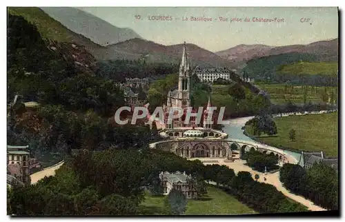 Cartes postales Lourdes La Basilique Vue prise du Chateau Fort