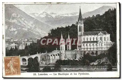 Cartes postales Lourdes La Basilique et les Pyrenees