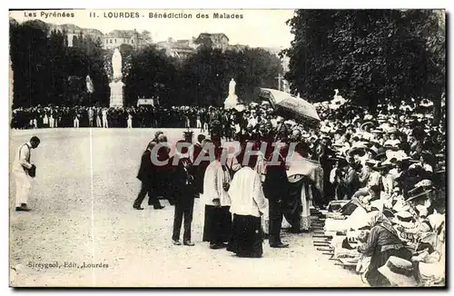 Cartes postales Lourdes Benediction de Malades