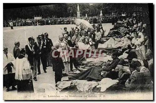 Cartes postales Lourdes La Benediction des Malades