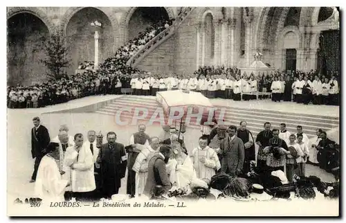 Cartes postales Lourdes La Benediction des Malades