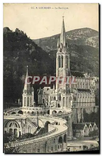 Cartes postales Lourdes La Basilique