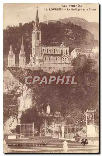 Cartes postales Lourdes La Basilique et la Grotte