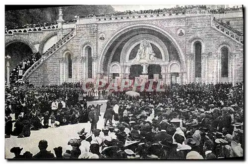 Cartes postales Lourdes Benediction des Malades