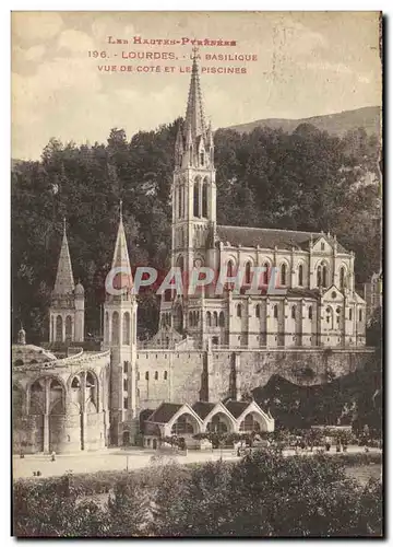 Cartes postales Lourdes La Basilique Vue de cote et les Piscines