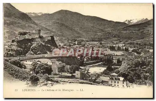 Cartes postales Lourdes Le Chateau et les Montagnes