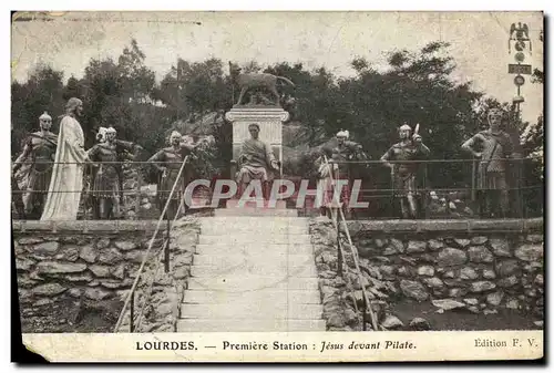 Cartes postales Lourdes Premeiere Station Jesus devant Pilate