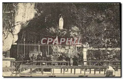 Cartes postales Lourdes La grotte