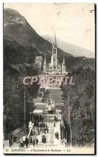 Ansichtskarte AK Lourdes L Esplanade et la Basilique