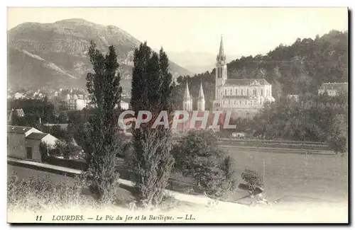 Cartes postales Lourdes Le Pic du Jer et la Basilique