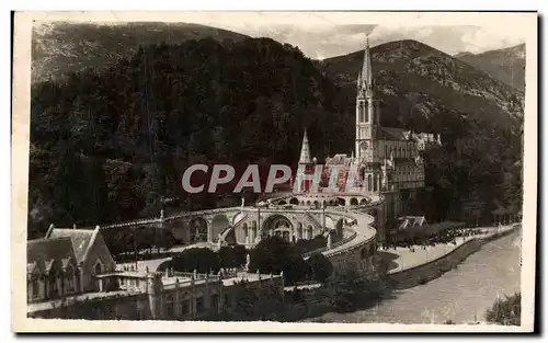 Cartes postales Lourdes La Basilique
