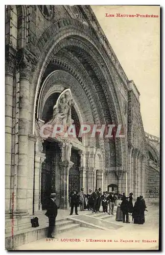 Cartes postales Lourdes Entree de L Esplanade La Facade Du Rosaire