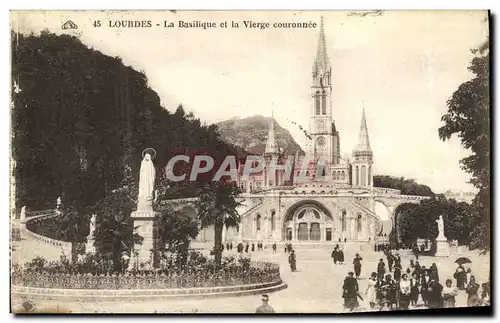 Cartes postales Lourdes La Basilique et la Vierge Couronnee