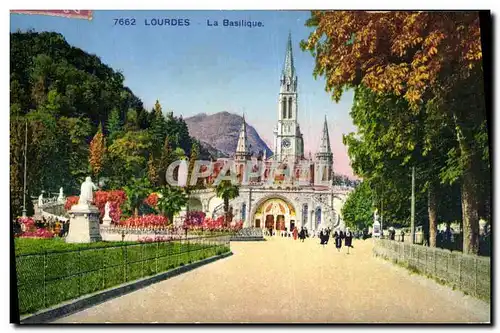 Cartes postales Lourdes La Basilique