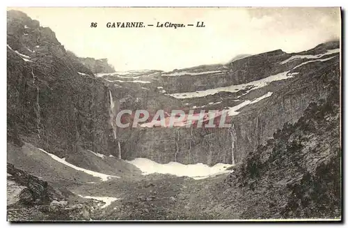 Cartes postales Gavarnie Cirque de Gavarnie Le pont de neige