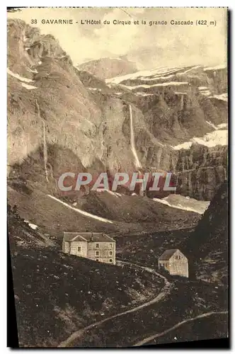 Cartes postales Gavarnie L Hotel du Cirque et la Grande Cascade