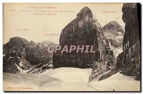 Cartes postales Gavarnie Le casque vu dans l echancrure de la breche de Roland