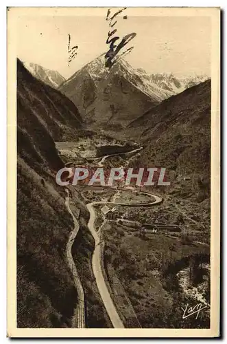 Cartes postales Route de Pierrefitte a Cauterets La colimacon et le peguere