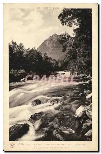 Cartes postales Cauterets Route de Pierrefitte a Cauterets Le Gave et le Peguere