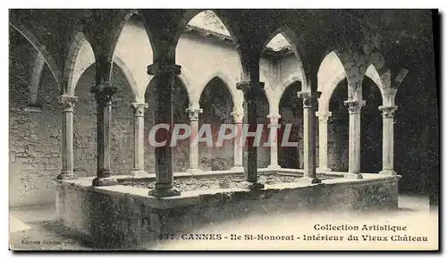 Cartes postales Cannes Ille St Honorat Interieur du Vieux Chateau