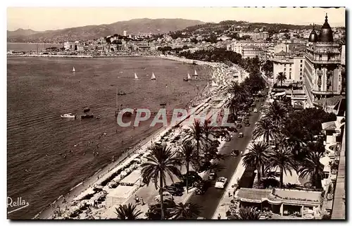 Cartes postales La Cote D Azur Cannes Vue generale sur la Plage et le Suquet