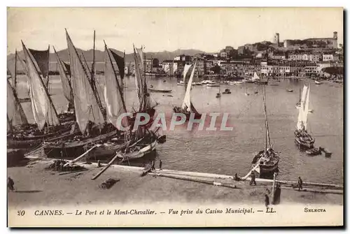 Cartes postales Cannes Le Port et le Mont Chevalier Vue Prise du Casino Municipal Bateaux