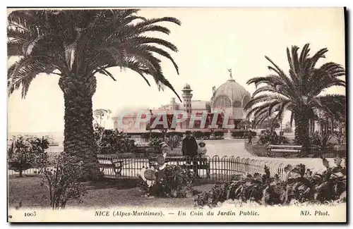 Cartes postales Nice Un Coin du Jardin Public