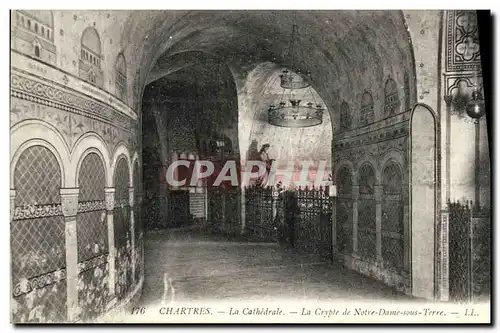 Cartes postales Chartres La Cathedrale La Crypte de Notre Dame sous Terre