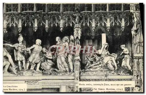 Cartes postales Marie assise contemple Jesus mort sur ses genoux Chartres