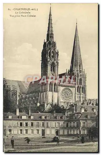 Ansichtskarte AK Chartres La Cathedrale Vue Prise Place Chatelet