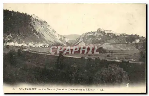 Cartes postales Pontarlier Les Forts de Joux et de Larmont vus de l Ecluse