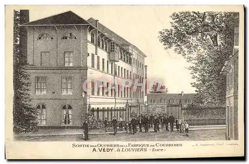 Cartes postales Sortie des Ouveriers de la Fabrique de Courroies A Vedy a Louviers