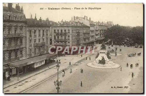 Cartes postales Valence Place de la Republique