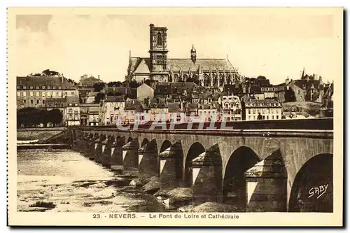 Cartes postales Nevers Le Pont de Loire et Cathedrale