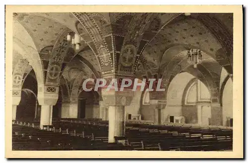 Ansichtskarte AK La Basilique de Lisieux La Crypte Une Perspective