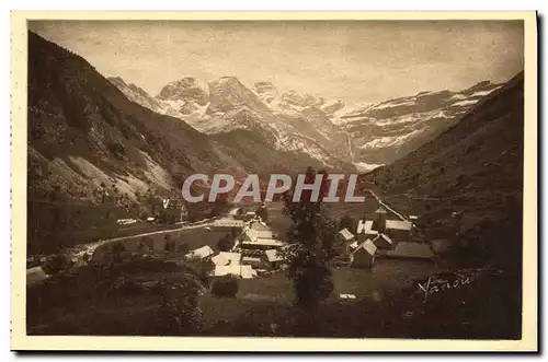 Cartes postales Gavarnie Le Village et le Cirque