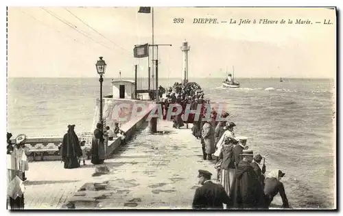 Ansichtskarte AK Dieppe La Jetee a l Heure de la Maree