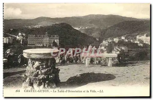 Ansichtskarte AK Chatel Guyon La Table d Orientation et la Ville