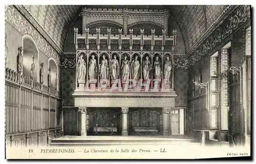 Cartes postales Pierrefonds La Chemine de la Salle des Preux