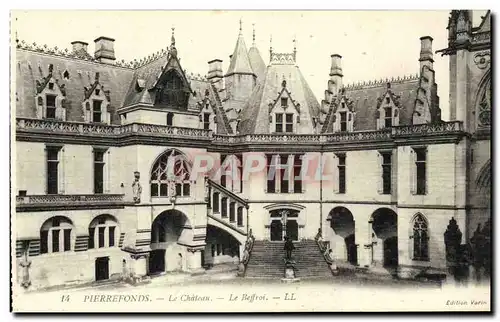 Ansichtskarte AK Pierrefonds Le Chateau Le Beffroi