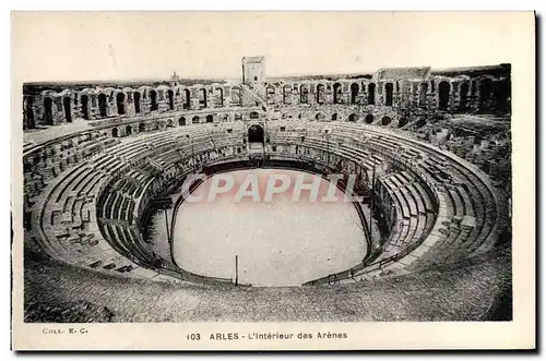 Cartes postales Arles L Interieur des Arenes