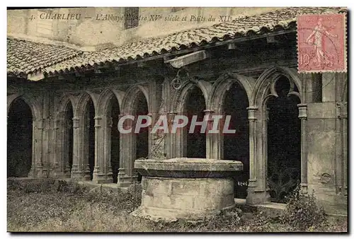 Cartes postales Charlieu l abbaye Cloitre et puits