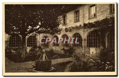 Cartes postales Paray le Monial Monastere de La Vistation Preau du Monastere