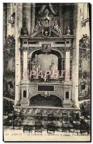 Cartes postales Amiens La Cathedrale Monument de l ange pleureur